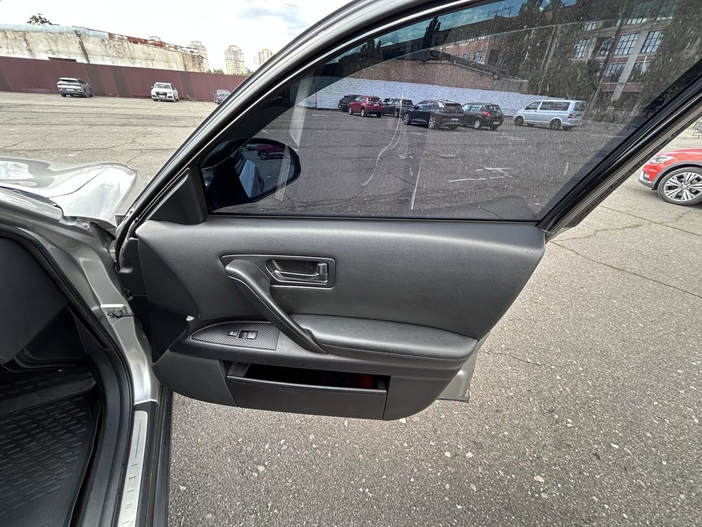 Infiniti FX45 V8