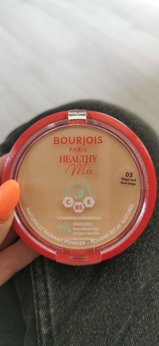 Puder Bourjois beige 03 vitaminowy