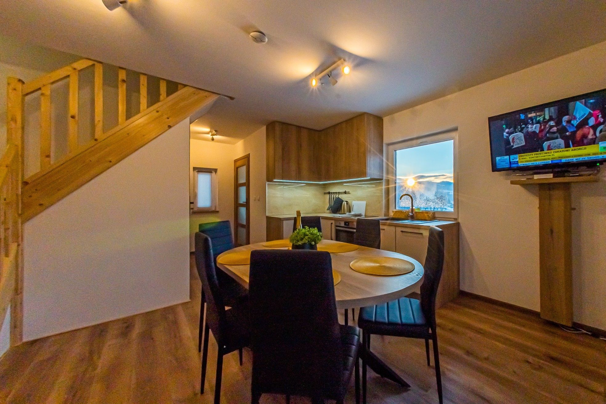 Domki w Górach w Wiśle, Sauna Jacuzzi, całoroczny grill