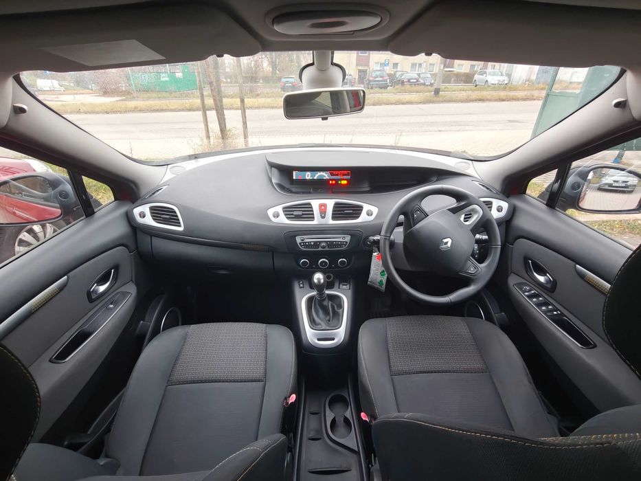 Grand Scenic 3 2010 1.5 dci Anglik