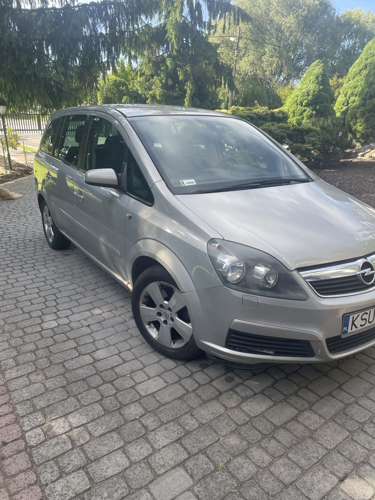 Zafira B 2.2 benzyna