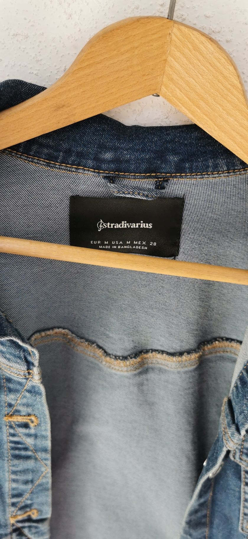 Kurtka jeansowa stradivarius