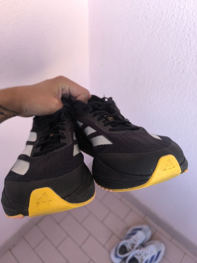Sapatilhas de corrida adidas SL2 43 1/4
