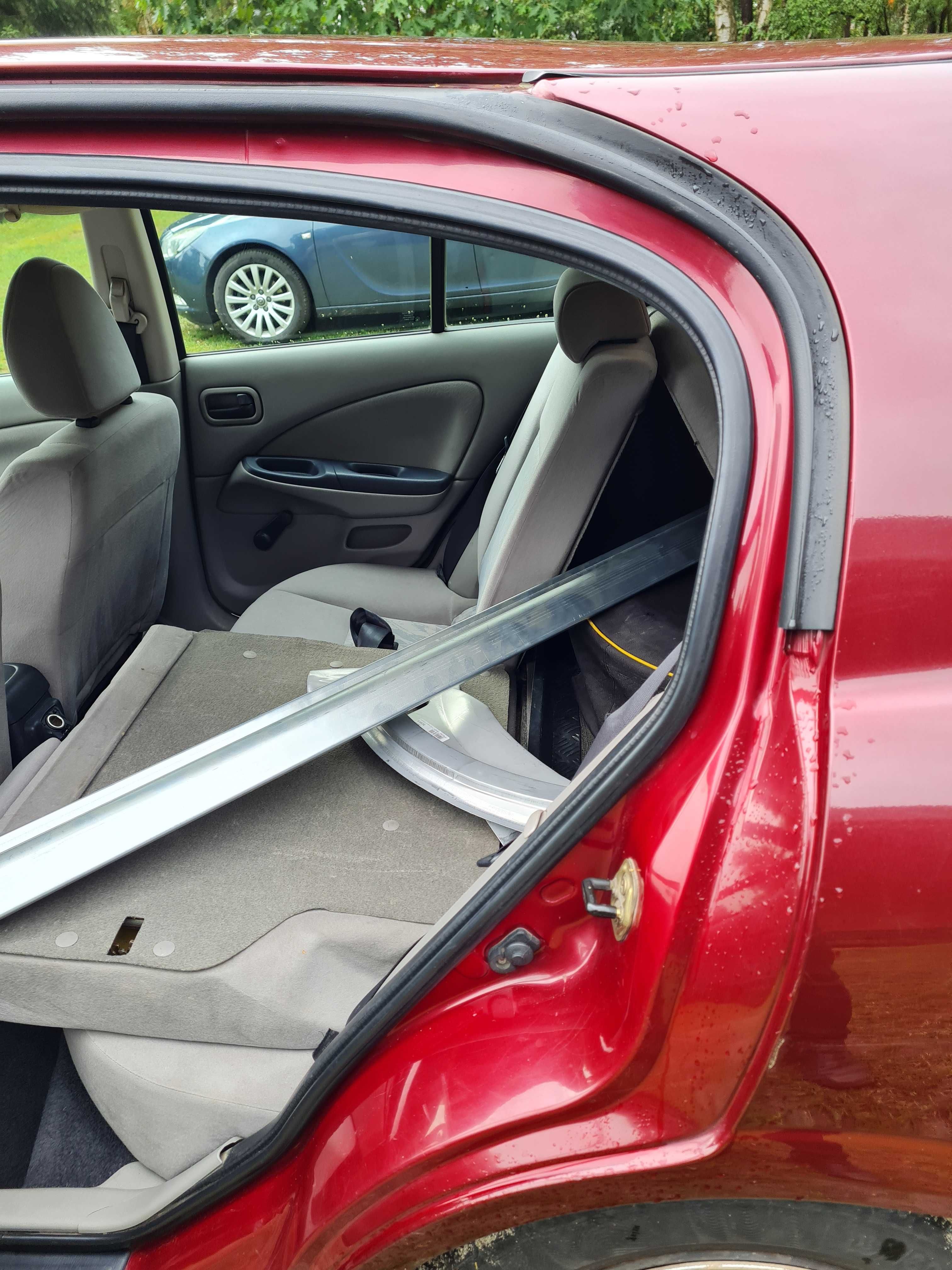 Nissan Almera 1.5 N16 2002 r. benzyna+gaz