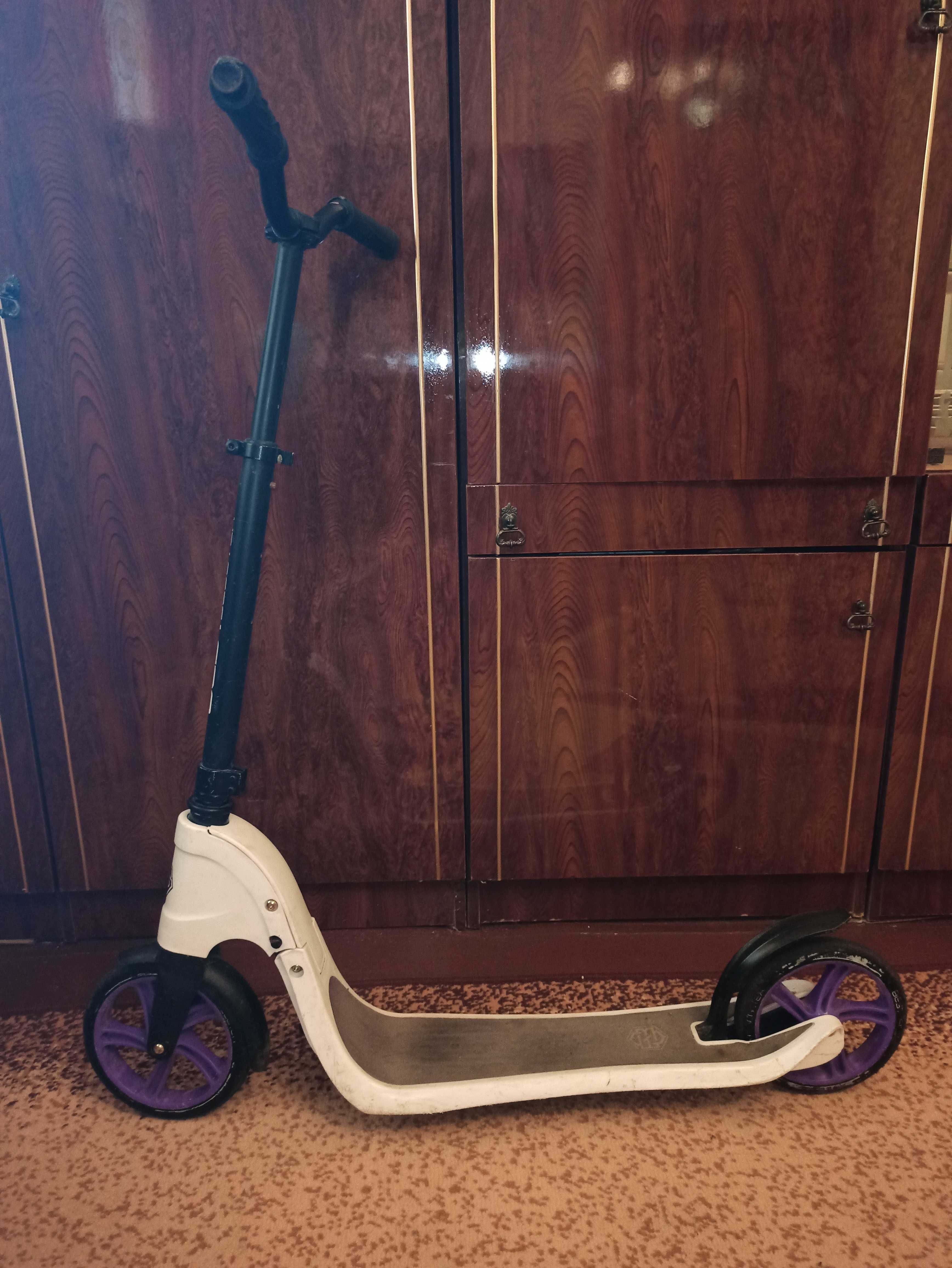 Дитячий самокат Best Scooter під ремонт