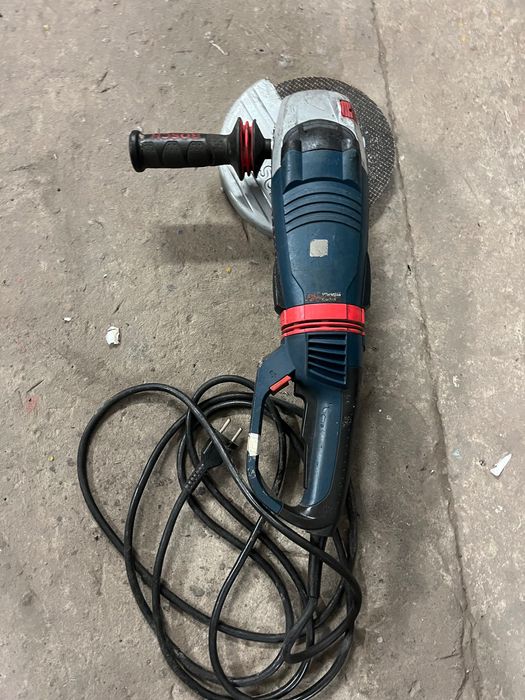 Szlifierka BOSCH duży GWS 24-230 LVI 2400W 2018r