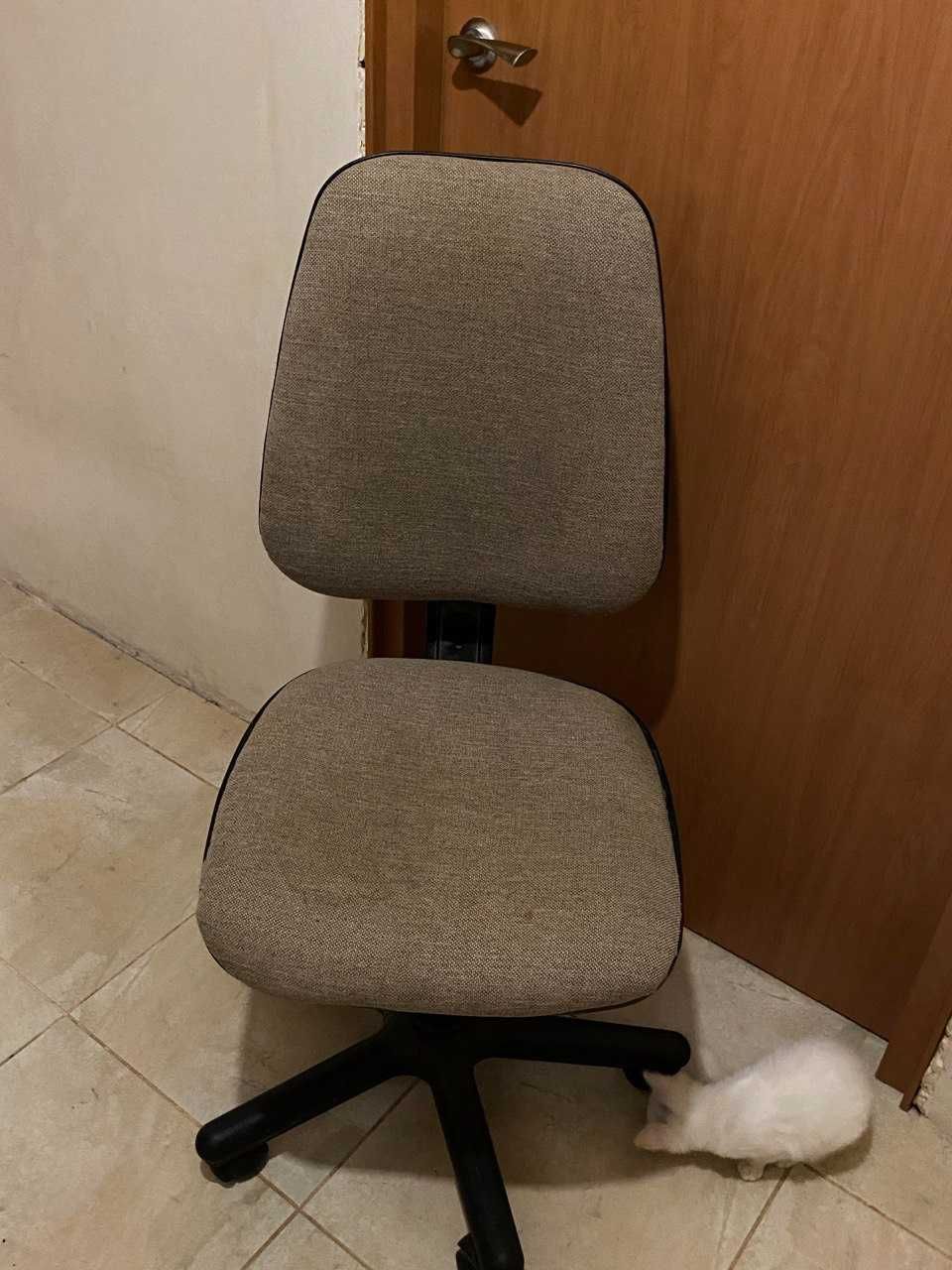 Крісло офісне(б\у)