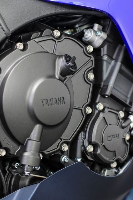 Yamaha YZF R1 2023 (Garantia)