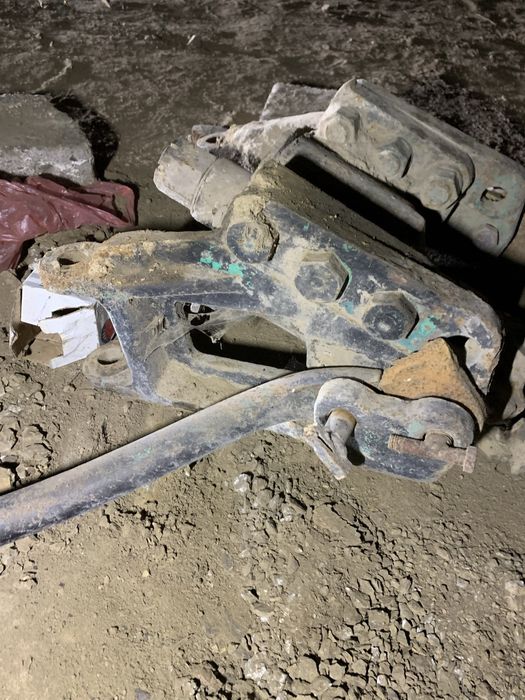 Буксир фаркоп прицепне хтз т-150