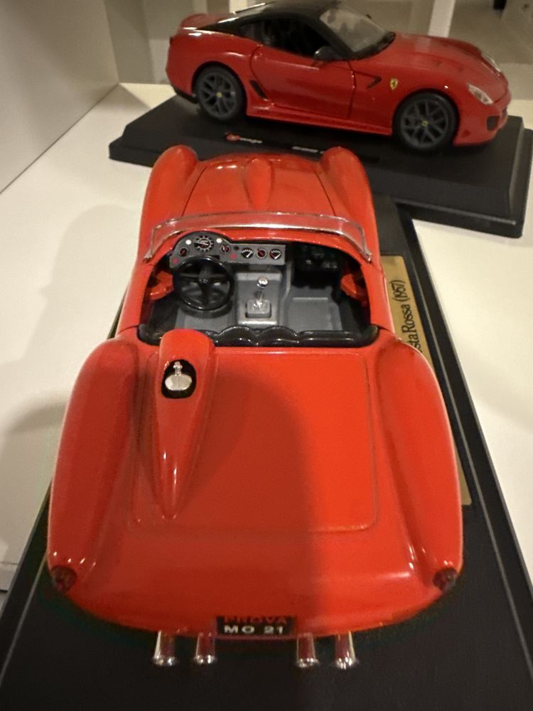 Ferrari Bburago 1/24 testarossa