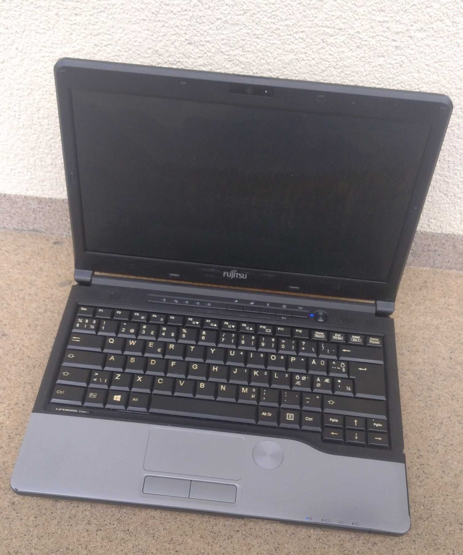 Laptop 13,3" cala Fujitsu LifeBook S762 i5-3320M  8gb Ram 120 SSD
