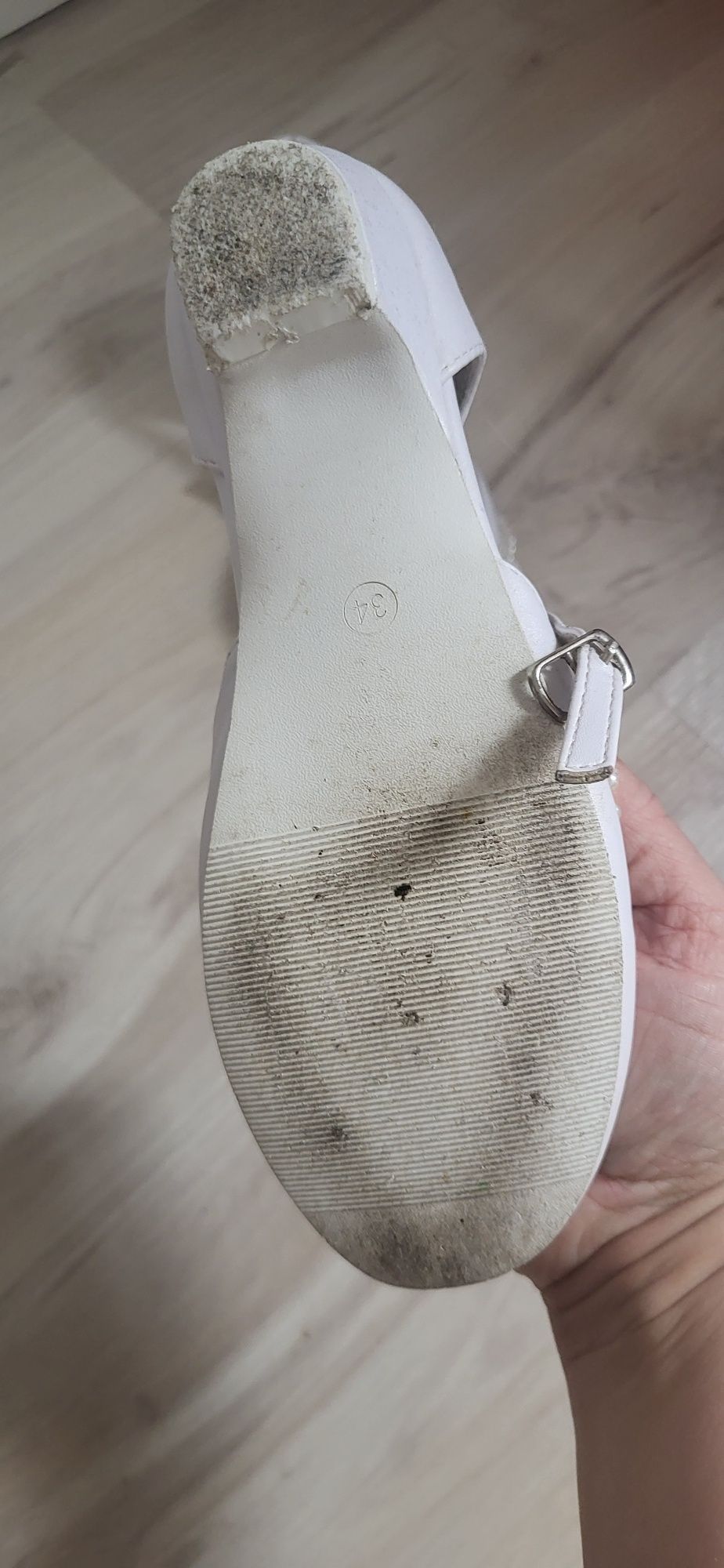 Buty komunijne r.34