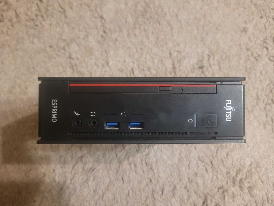 Fujitsu Esprimo Q956 i5 6500T 8GB 256GB SSD WiFi Win10 Pro