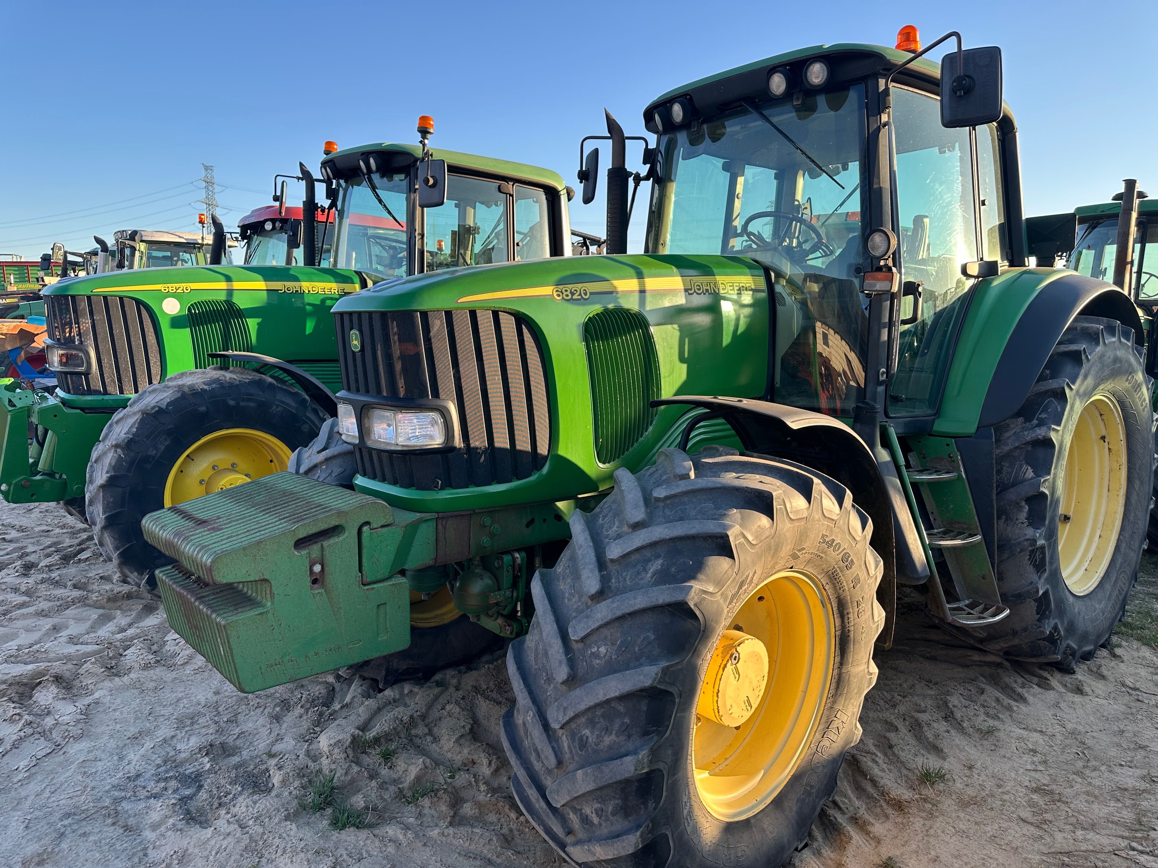 Ciagnik john deere 6820 stan bdb