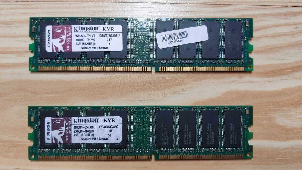 Two RAM Modules for Sale64552361890690120