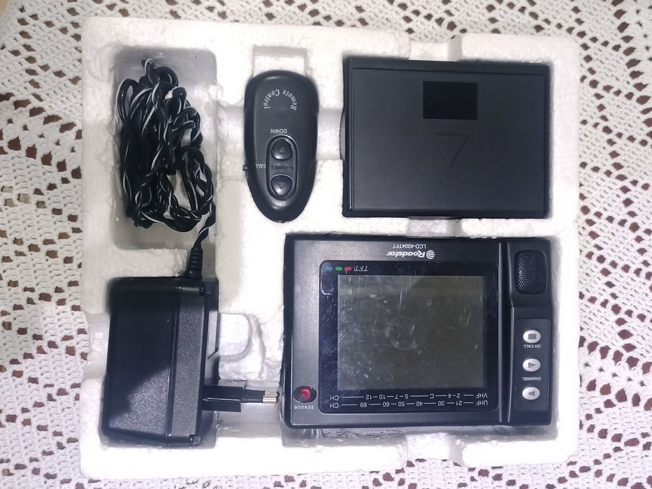 TV portátil Roadstar LCD 4004TFT cor - Ideal para colecionador