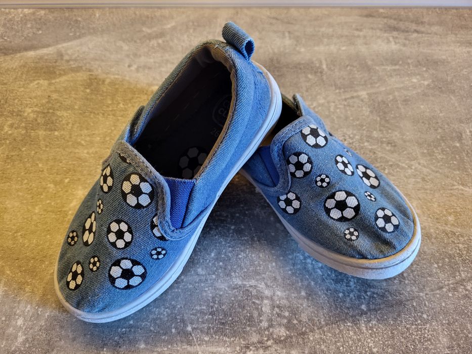 Buty chłopięce niebieskie trampki Smyk rozmiar 26