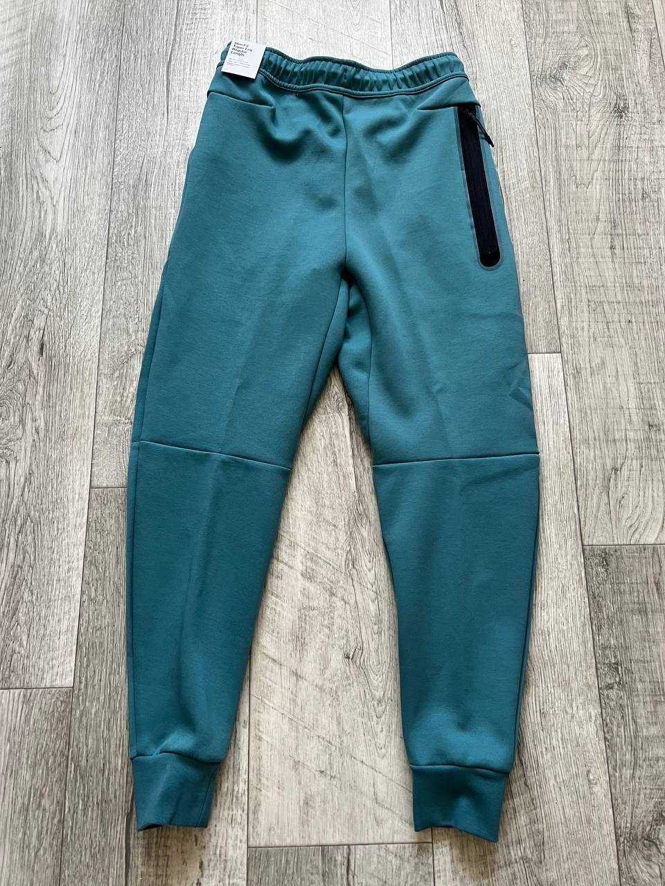 ОРИГІНАЛ! Спортивні штани Nike Tech Fleece Jogger S M | CU4495-381