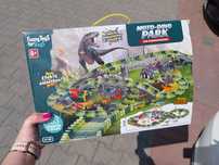 Moto dino park jezdzi