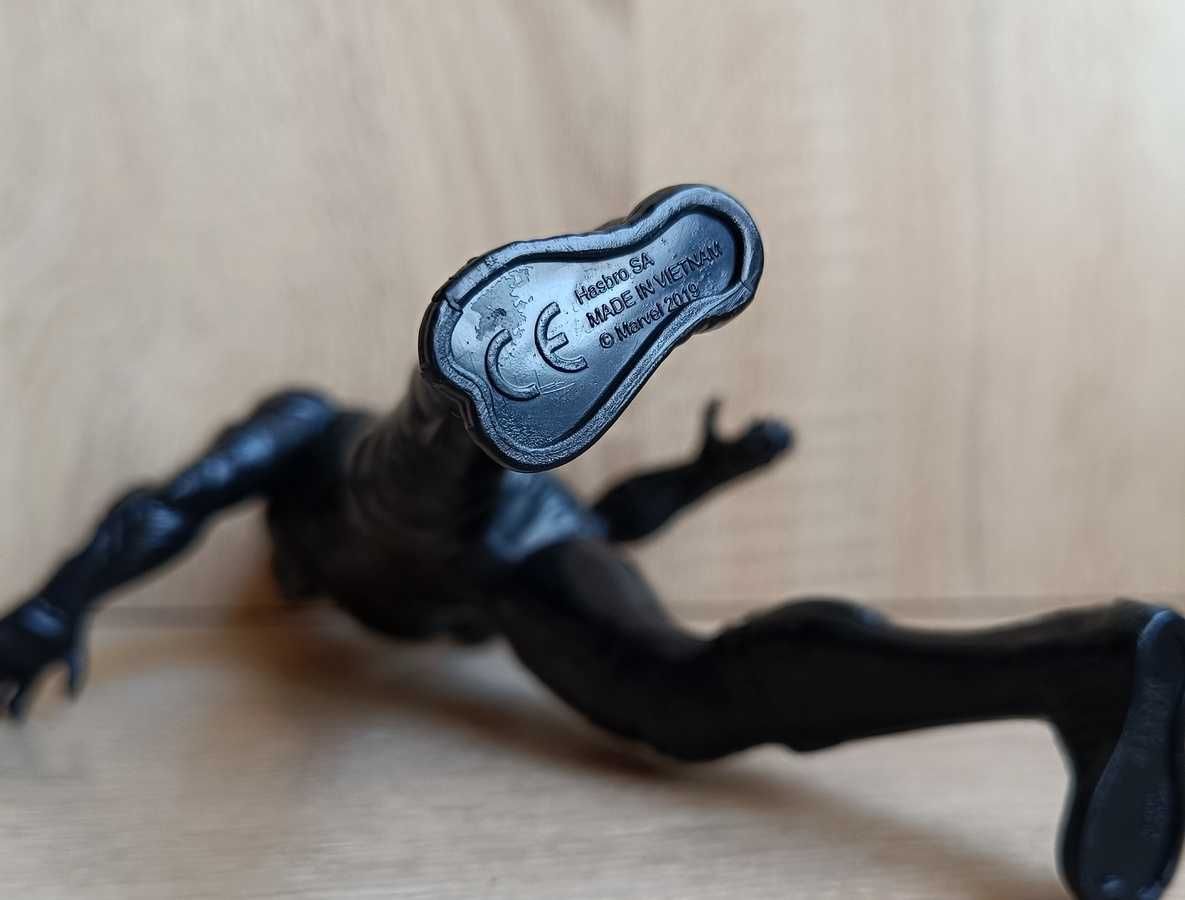Duża action figurka Czarna Pantera *DC Comics*. Hasbro 2019