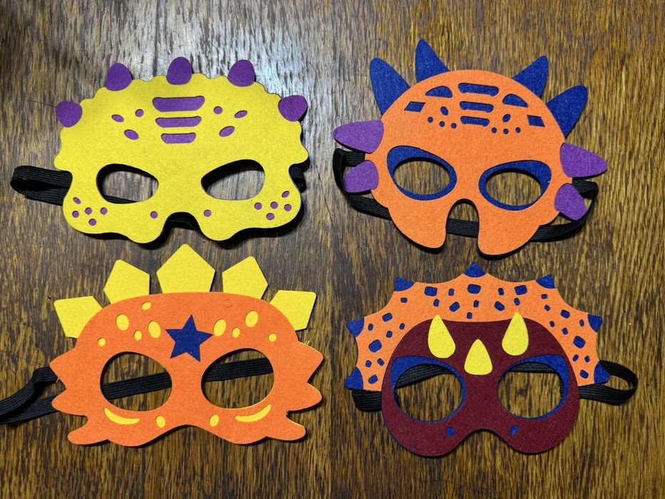 Динозаври день народження