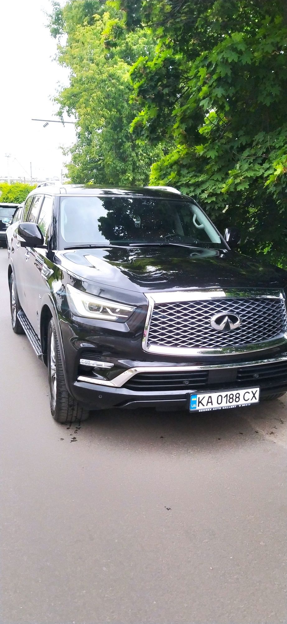 Продам Infinity QX80