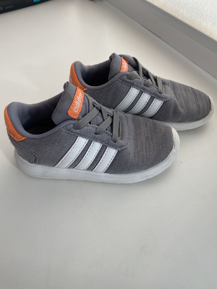 Кросівки Adidas дитячі 25 р