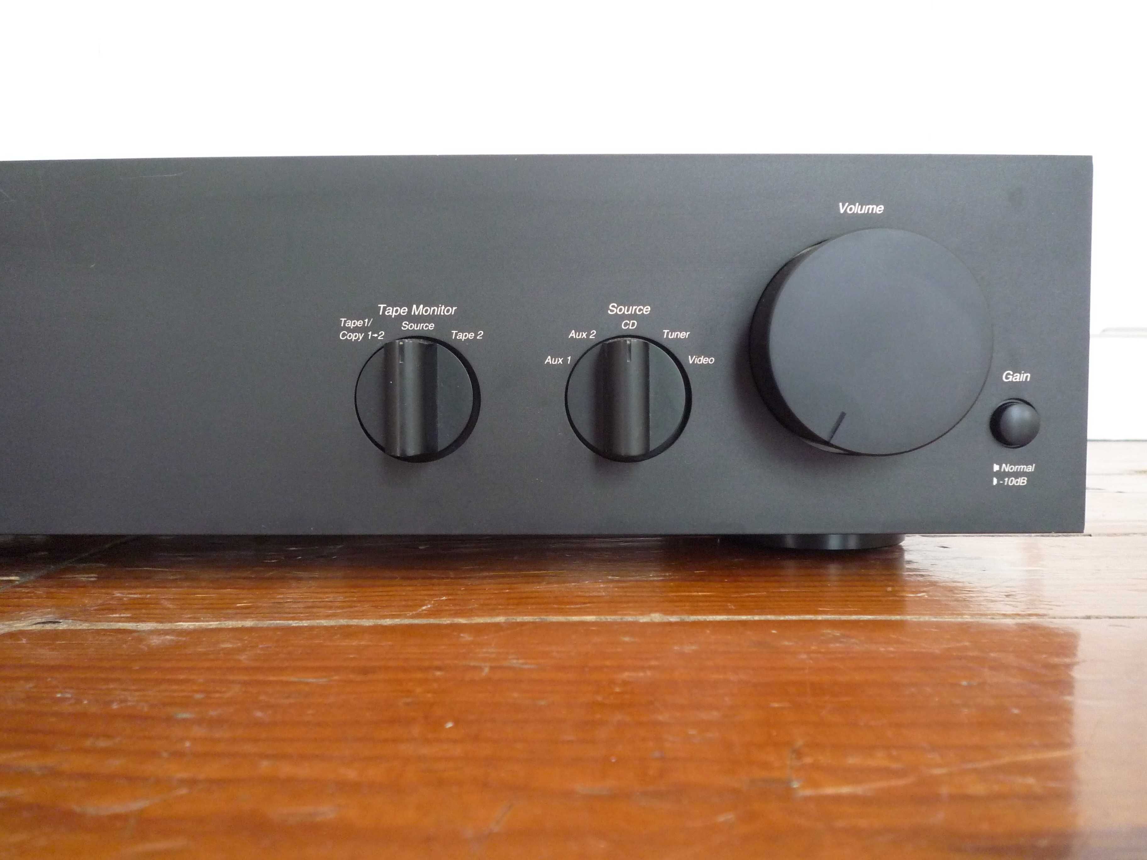 Amplificador integrado audiófilo Harman Kardon HK1200