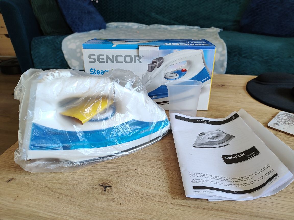 Żelazko Sencor Steam Iron SSI 2027BL 1600 w