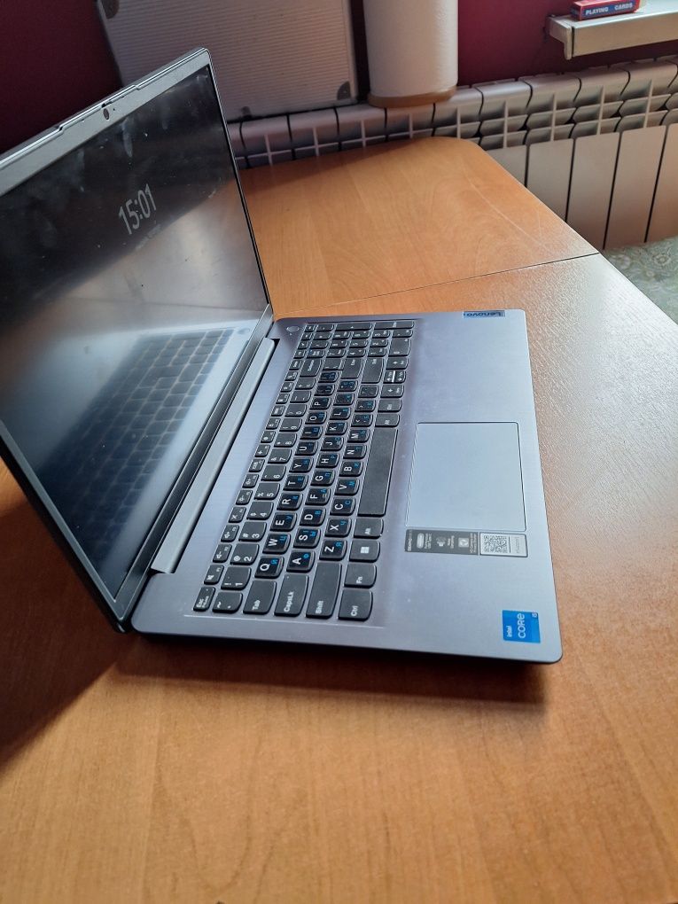 Laptop Lenovo Ideapad 3 15IAU7