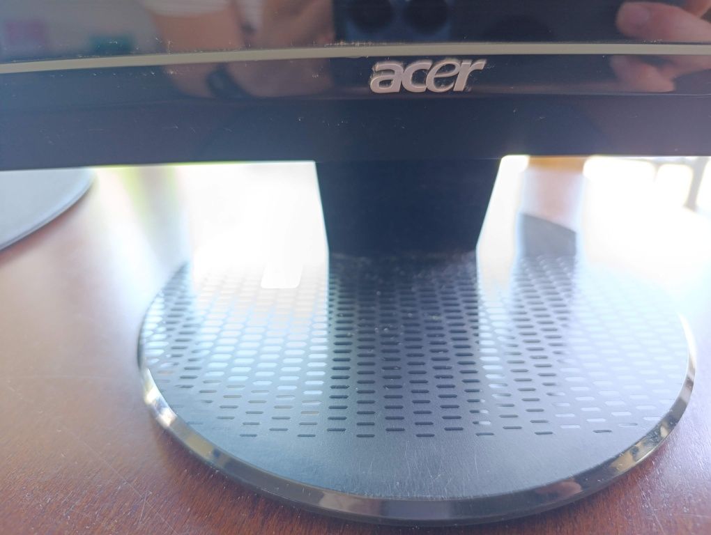 Monitor to komputera 20"
