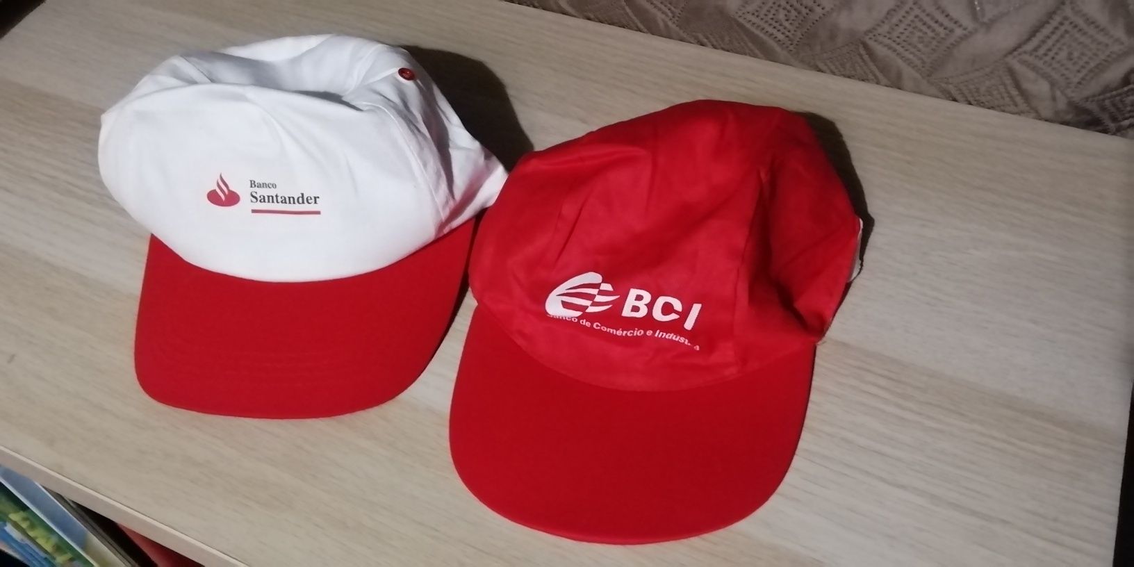 Bonés vários referências