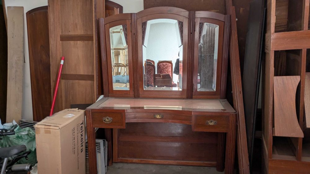 Pechiche em madeira maciça