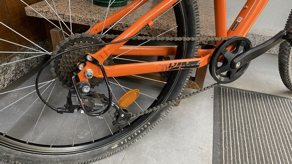 Vendo bicicleta  praticamente nova em aluminio