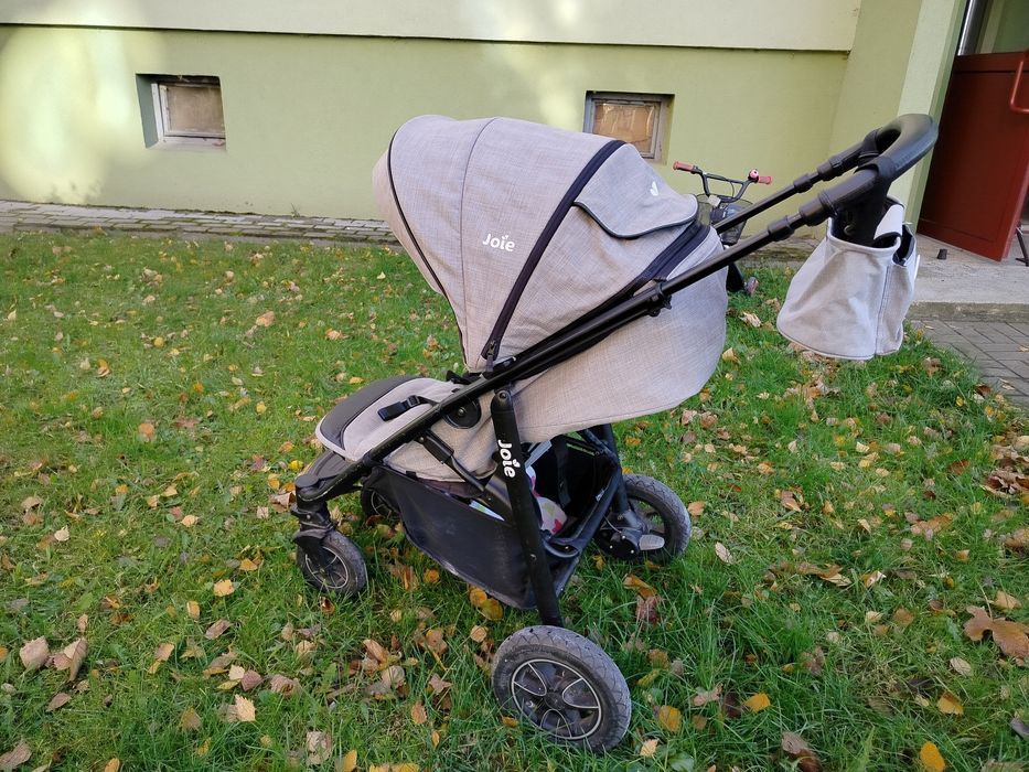 Wózek Joie spacerowy