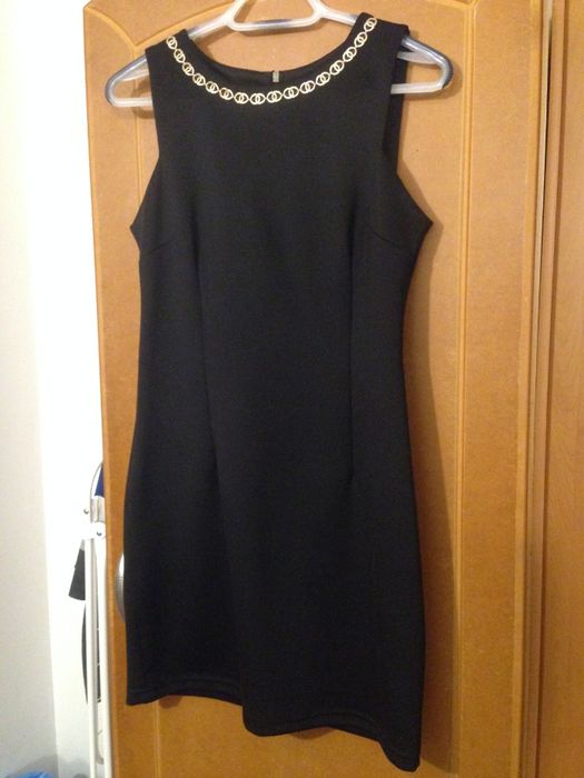 Czarna elegancka sukienka