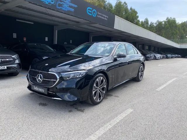 Mercedes-Benz E 300 Standard