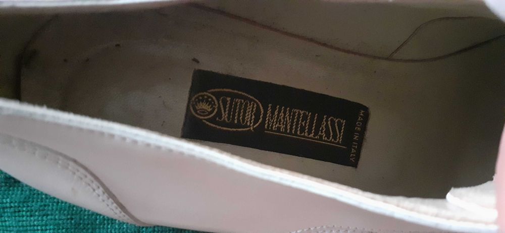 Sapatos lindos Sutor Mantellasi