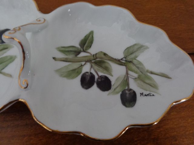 Prato azeitonas, porcelana pintada à mão