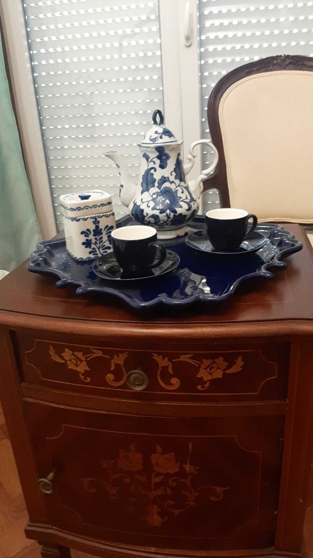 Conjunto de café de porcelana azul marinho