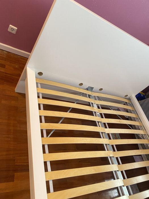 Cama ikea como nova