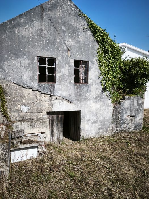 Moradia para venda a 2km de Pombal