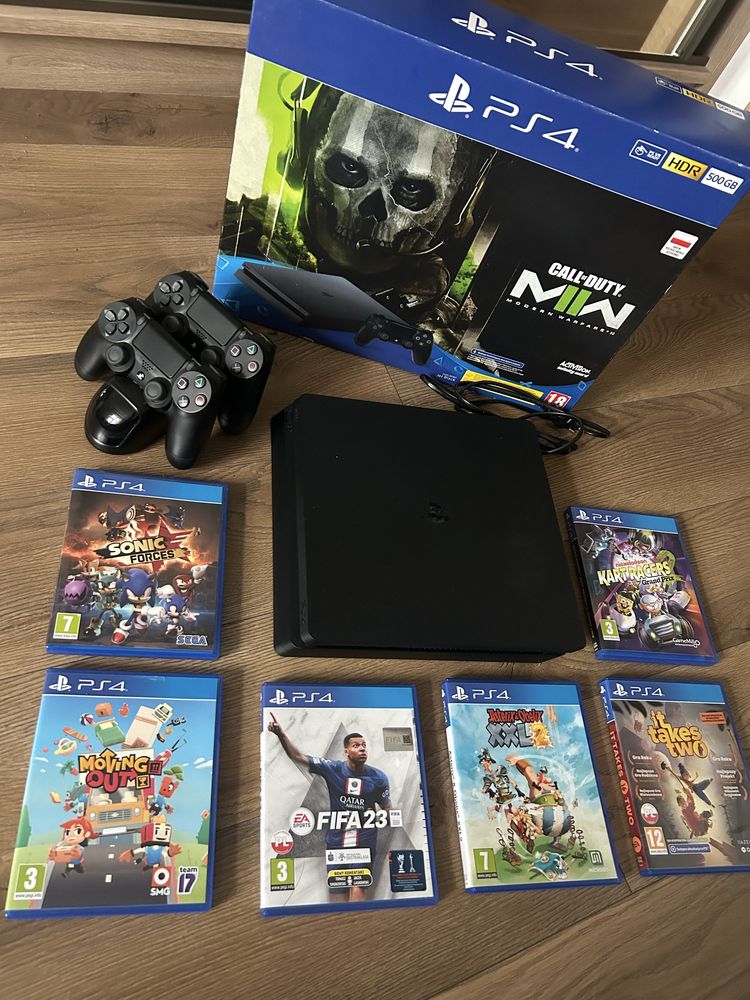 Sprzedam PS4 + 2xDualShock 4  + stacja ladowania + 7 x gier