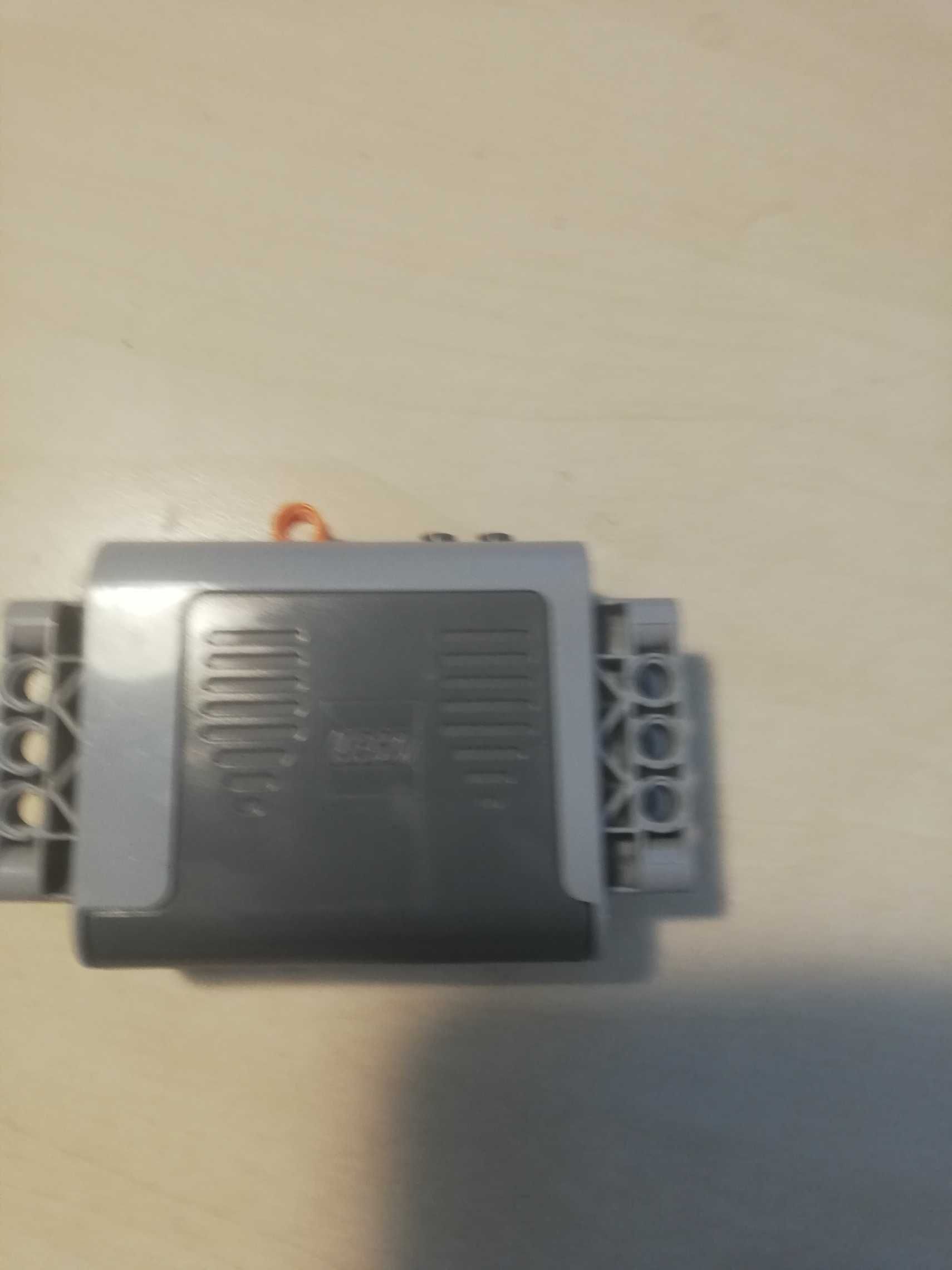 LEGO technic 42068+LEGO 8293