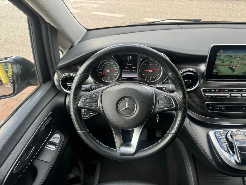 Mercedes-Benz V-class      2019