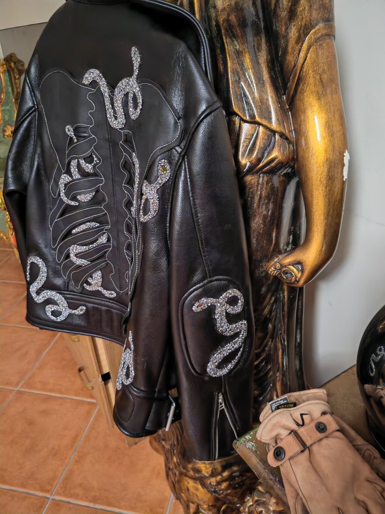 Blusão Biker Snakes, Zara.