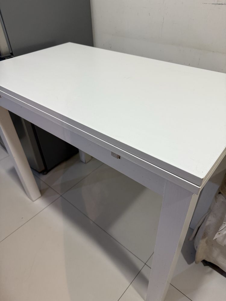 Mesa de Cozinha Branca - IKEA