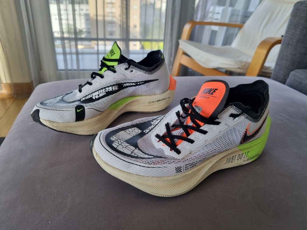 Ténis Nike Zoom X Vaporfly