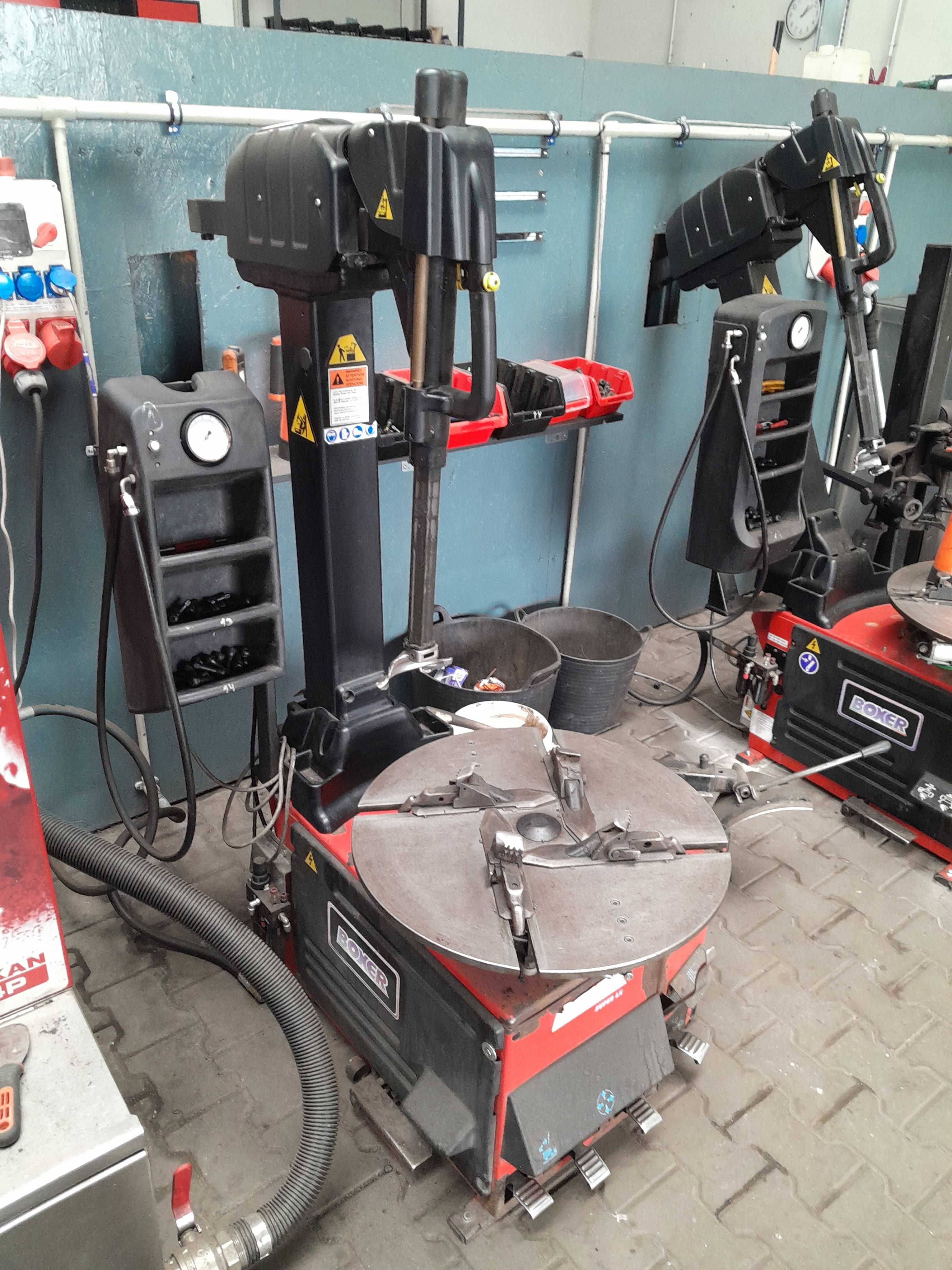 Montażownica BOXER SUPER LX do opon kół osobowych