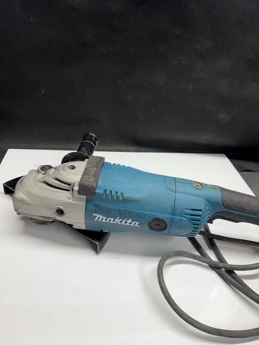 Makita szlifierka GA 9020R
